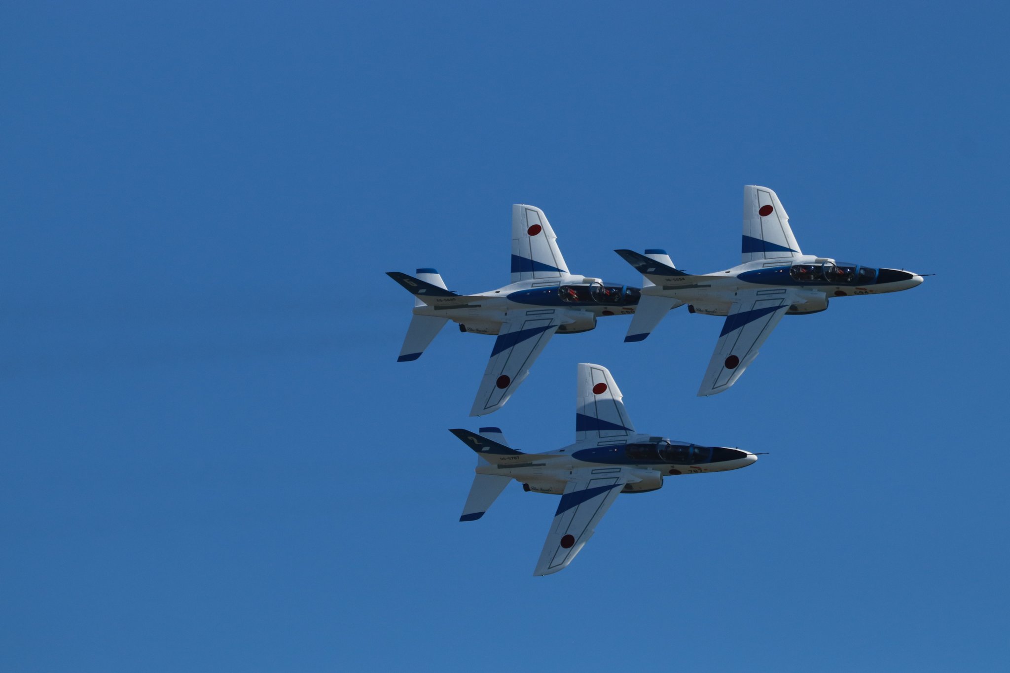 滋賀県の空をブルーインパルスが飛行 第79回国民スポーツ大会 ウェザーニューズ ｄメニューニュース NTTドコモ