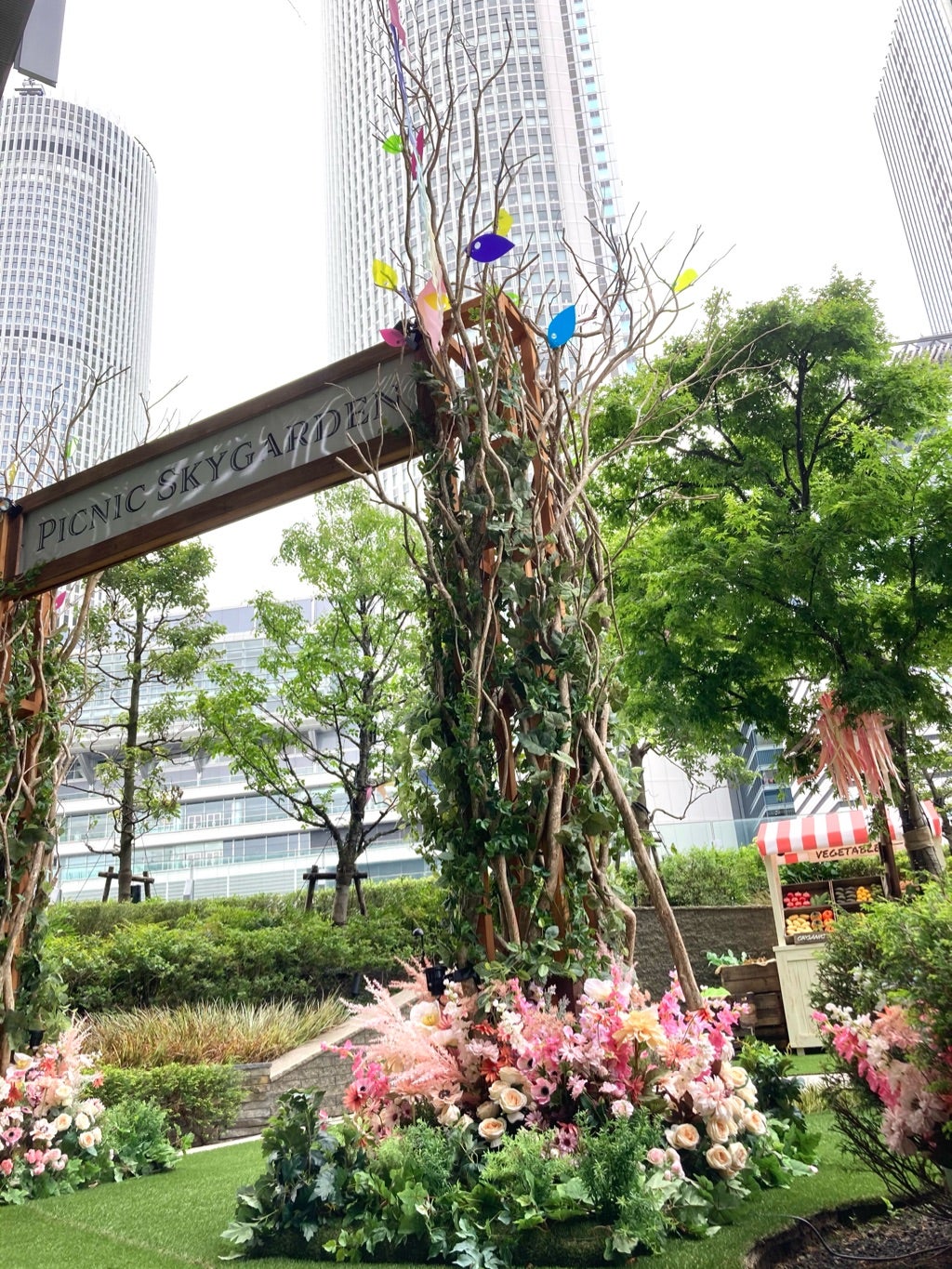 名古屋駅新幹線の待合室にある電源の場所とフリーwifiについてぐるぐる名古屋