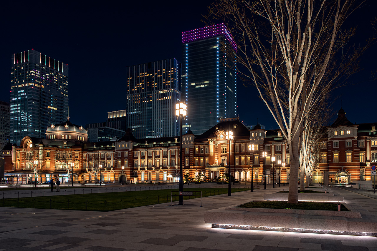 東京駅 ライトアップで輝く丸の内駅舎！撮影スポット6選THE GATE日本の旅行観光マガジン・観光旅行情報掲載