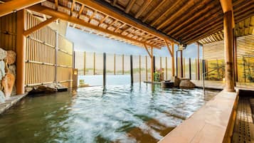 紀伊勝浦の夜 ホテル＆レンタカー６６０とハーバー食堂日の出丸イケてる、モノ・コト