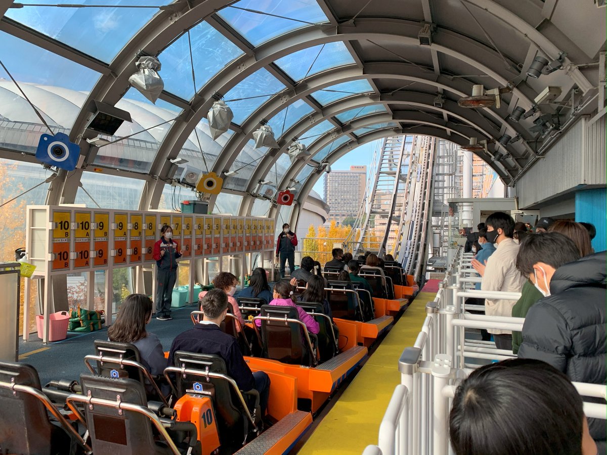 東京ドーム隣接コースターから転落、34歳男性が死亡 - 日本経済新聞