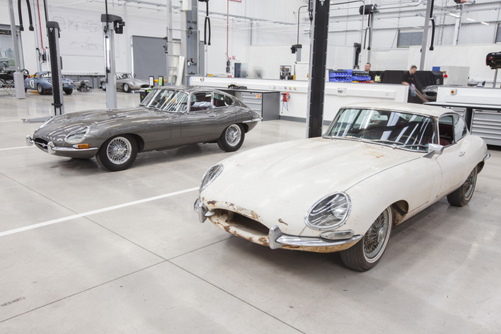 bespoke Classic マヤゴールド×バローロブラッククラシックレンジローバーランドローバークラシックカーヴィンテージカー英国王室御用達英国車英国製欧州車車 rangeroverclassiclandroverclassiccarvintagecarroyalwarrantbritishcarcar