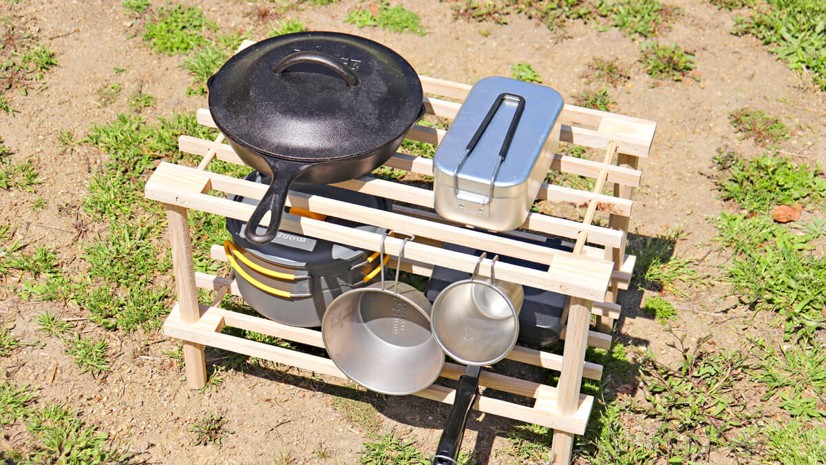 ダイソー ハンギングラック用ウッド天板 2枚ダイソー100均キャンプ