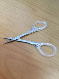 機内手荷物に小さな眉毛きり、鼻毛きりハサミは持ち込み可能なの！？バンコクでのタイ語留学奮闘記！？頑張れ日本人代表♪