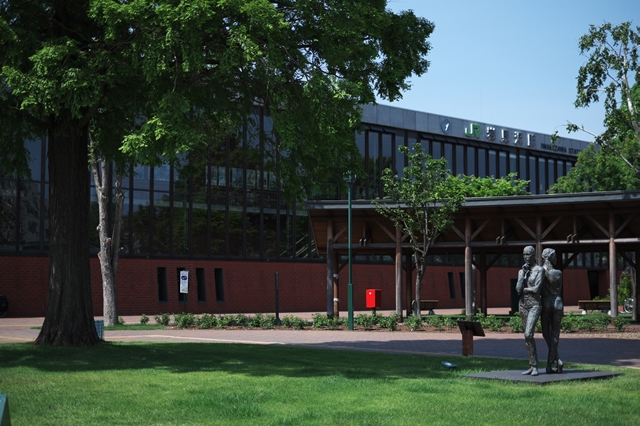 札幌から岩見沢経由で三笠へ！実は旧JR幌内線ルート最寄を走行・高速みかさ号 宙船- エキスパート -