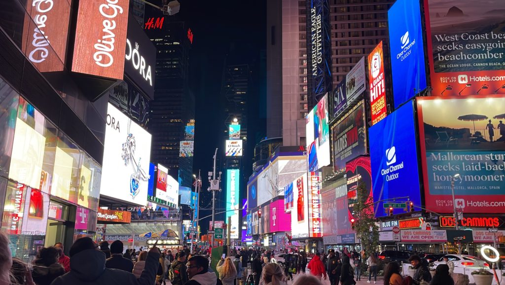 クリスピー・クリーム・ドーナツ、TSに新店舗オープン - ニューヨークビズ