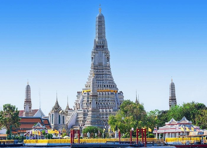 バンコク寺院巡りウォーキングツア：王宮、ワット・ポー、ワット・アルン 英語ガイド付きバンコク・シティーツアー- アソビュー！海外