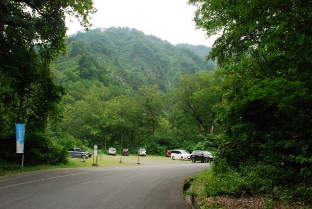 日本百名山77座目 アップダウンも多く、道のりも険し飯豊山 1 公共交通機関を利用した登山口へのアクセス