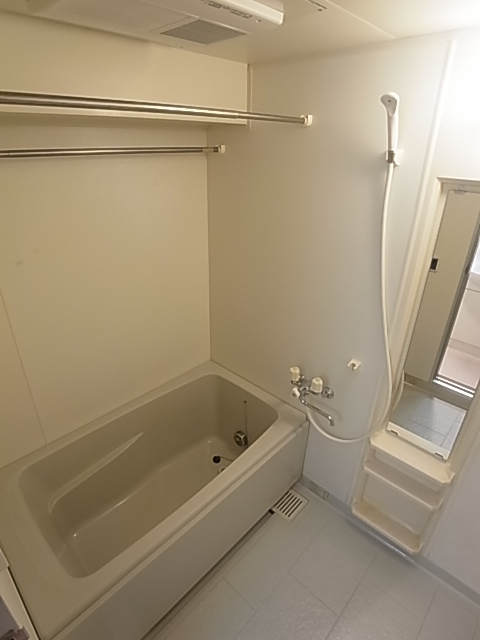 アットホーム クリフパレス ４０３ ３ＬＤＫ 提供元：