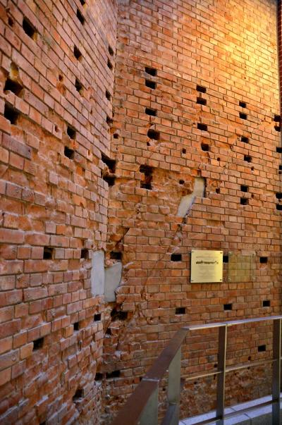 LIXILニュースリリース東京駅丸の内駅舎の保存・復原にＬＩＸＩＬの化粧煉瓦 通称：赤煉瓦 を採用 煉瓦 一つひとつが持つ独特な色のばらつきや、創建当時の製造技術、状況を再現