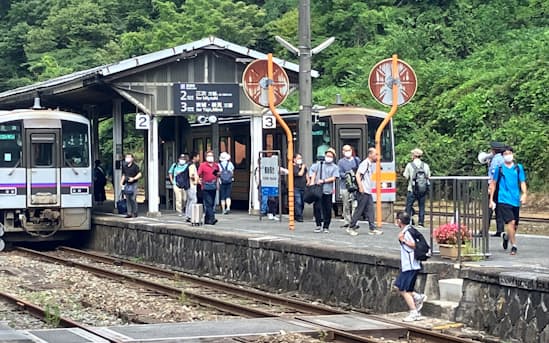 2015年1月15日JR西日本 芸備線443D 新見～備後落合: バスの中の人の乗りもの記録