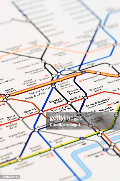 ロンドン地下鉄 週末24時間運転拡大中！ Night Tube in