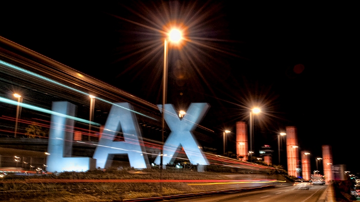 2025年版 ロサンゼルス国際空港 LAX完全ガイドラウンジやアクセス方法について解説！海外渡航に役立つメディア『グローバルコンパス』SMBC信託銀行プレスティア