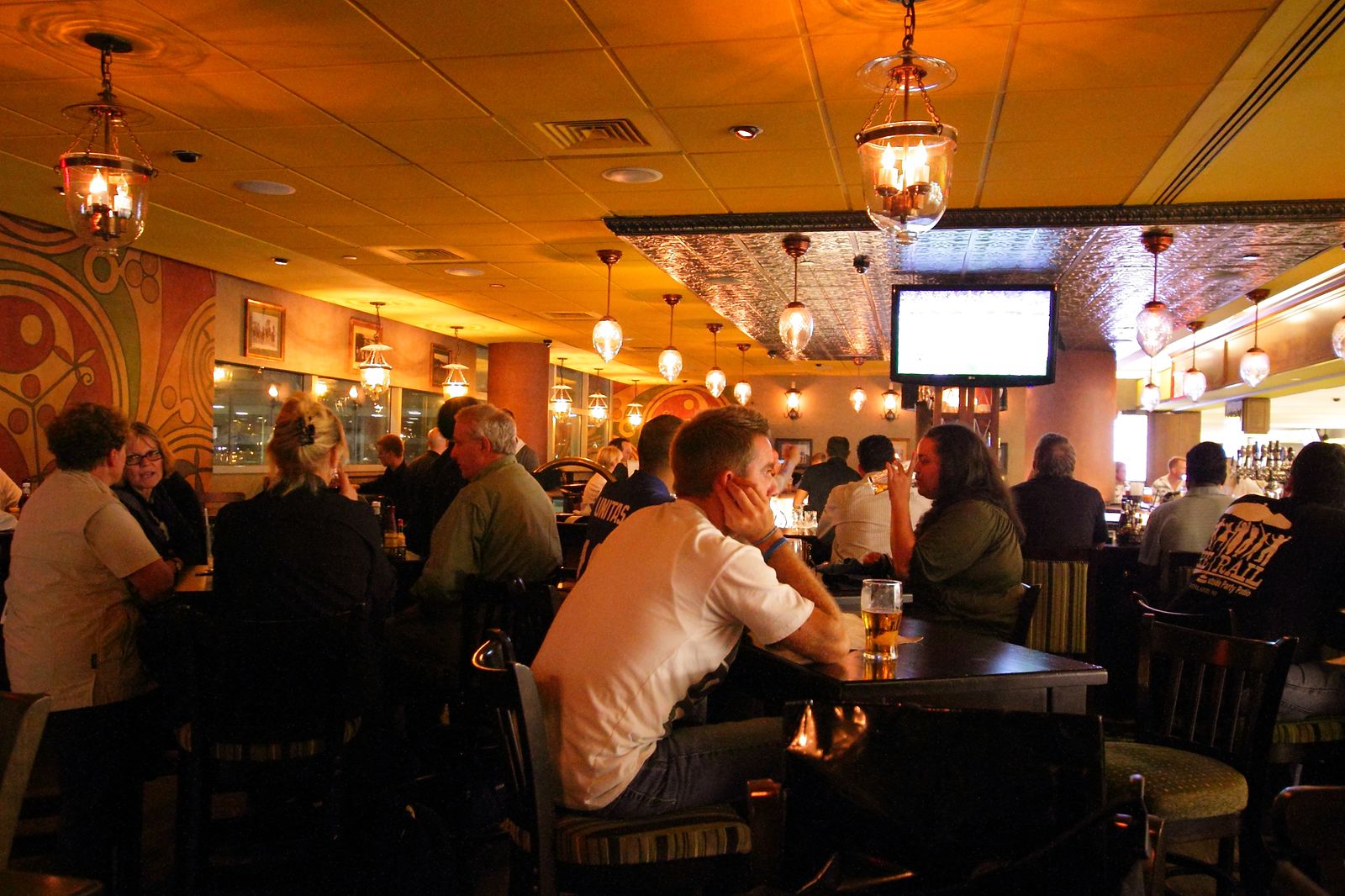 海外からのお客様がご来店されたら？カフェの接客で覚えておきたい英会話フレーズlatteco note - カフェのバイトお仕事情報