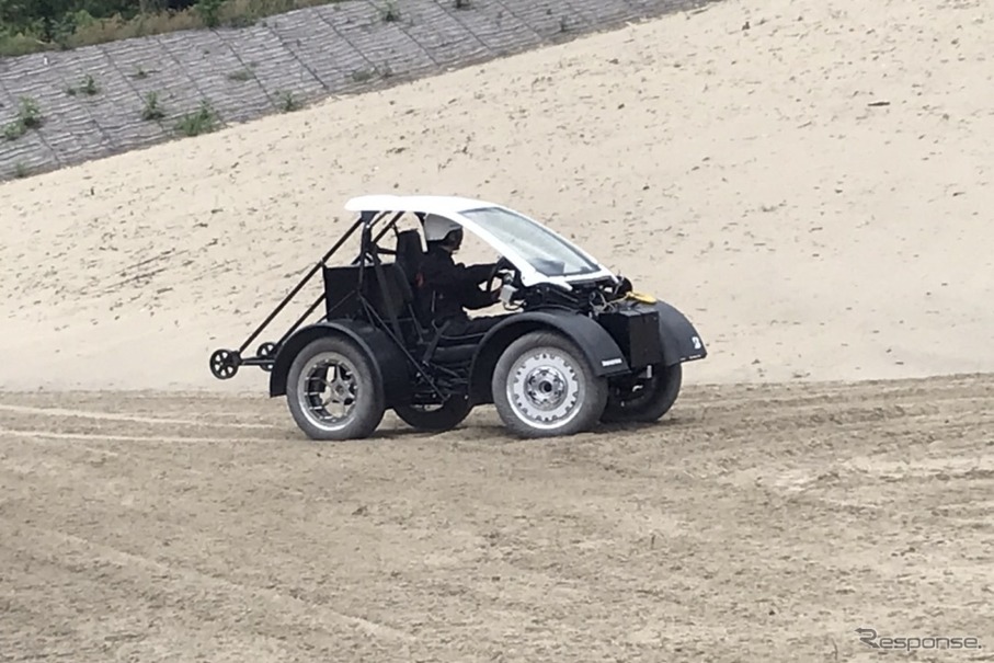 ブリヂストン 鳥取砂丘で新開発の月面探査車用タイヤの走行試験を初公開ニュース 2024年 6月事業構想オンライン