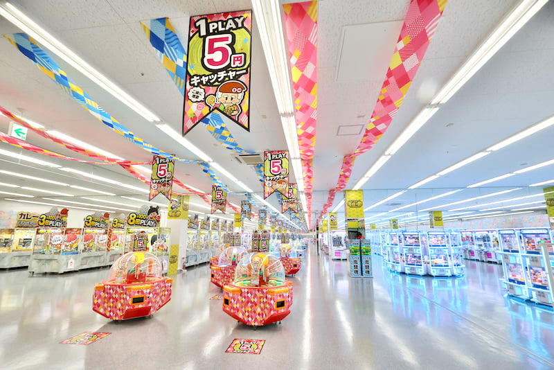 都内最大級のクレーンゲーム専門店「エブリデイ 多摩ノ国」がオープン