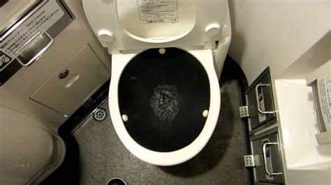 新幹線トイレのランプで安心！快適に利用する3つのポイント│Zatties倶楽部ー交通系サイト