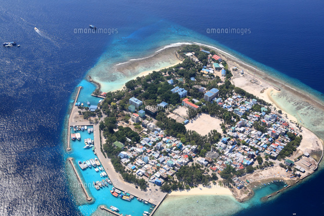 世界有数の人口密度！ モルディブ首都マーレの変化に驚く古関千恵子の世界極楽ビーチ百景