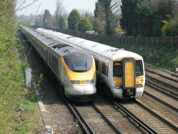 ゴールデン・アロー畑川 治の車・鉄道そして旅
