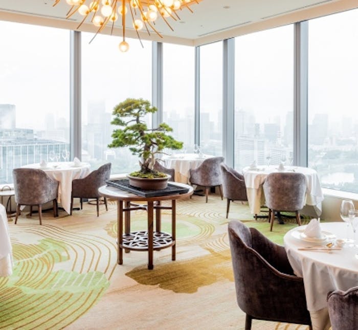 東京駅丸の内駅舎の向かい側♪ リニューアルした新丸ビルの「丸の内ハウス」で多彩な食事をことりっぷ