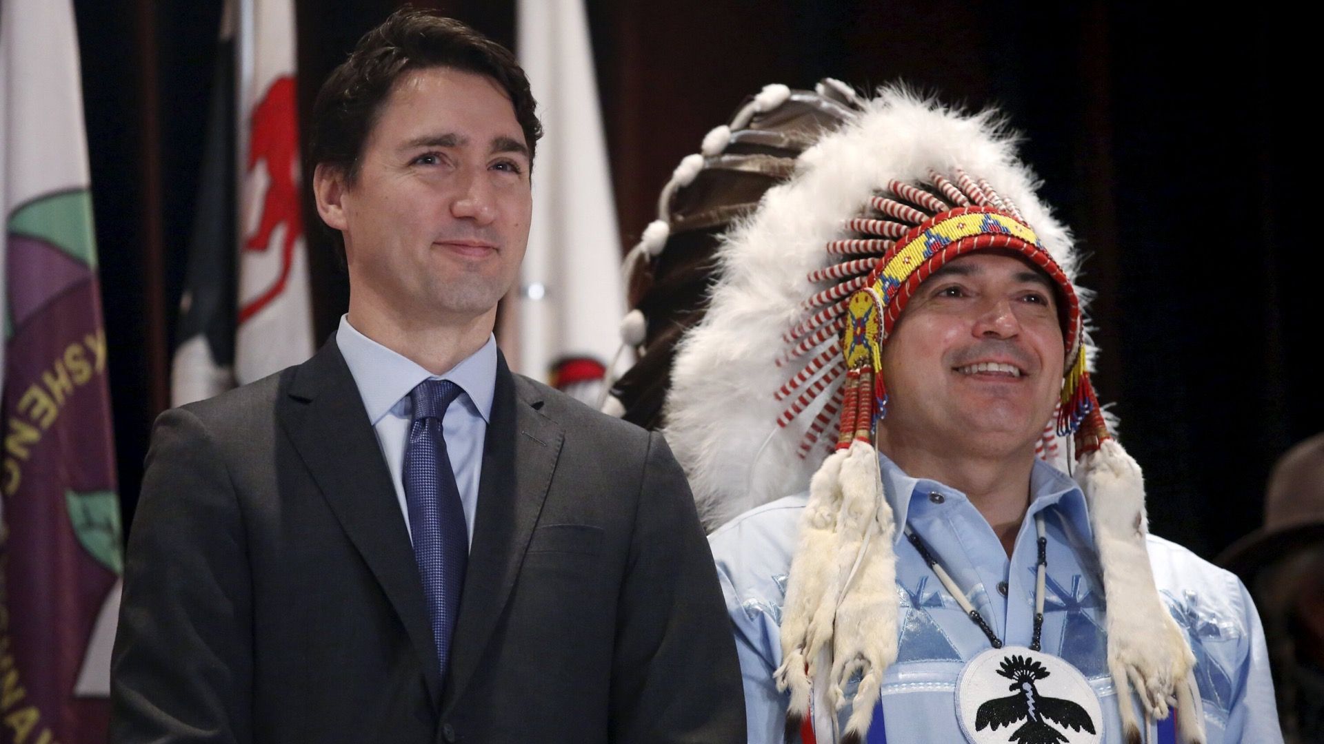 ジョニー・デップ、養子入り アメリカ先住民コマンチェ族の名誉家族としてシネマトゥデイ