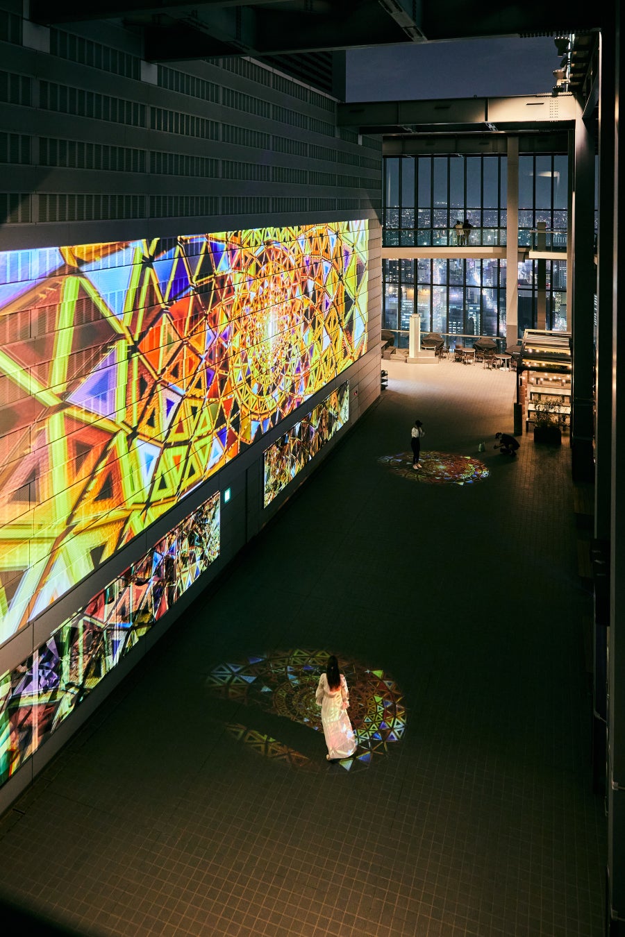 スカイプロムナードミッドランド スクエア