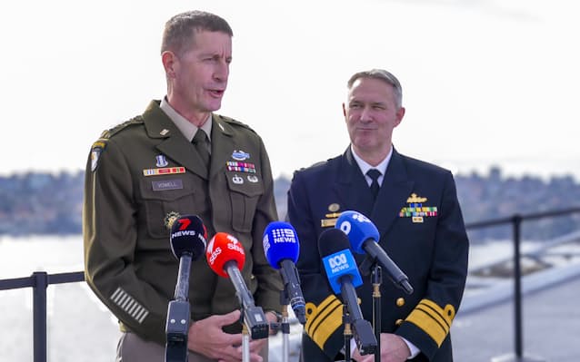 米オーストラリアが軍事演習、19カ国4万人参加 中国の活動に警戒 - 日本経済新聞