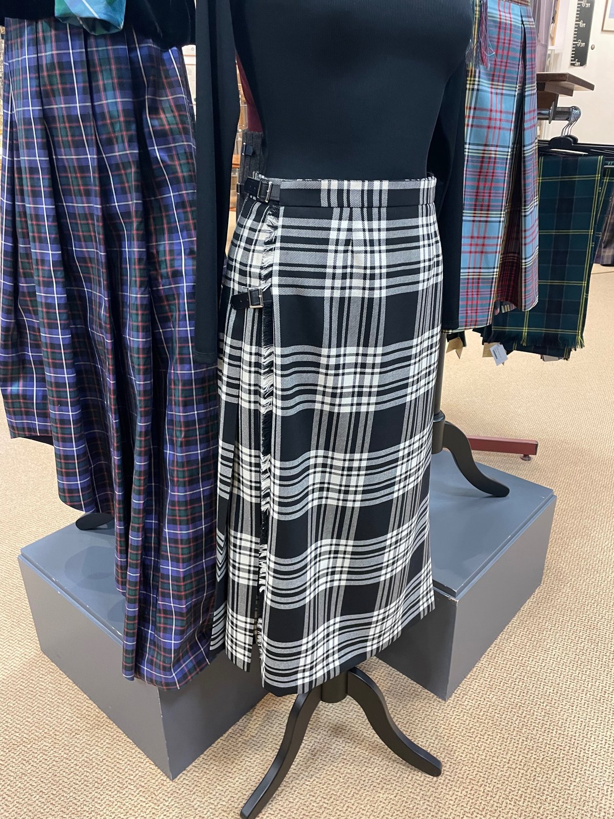 スコットランド ダガー キルトピン アイルランドのクラダ キルト