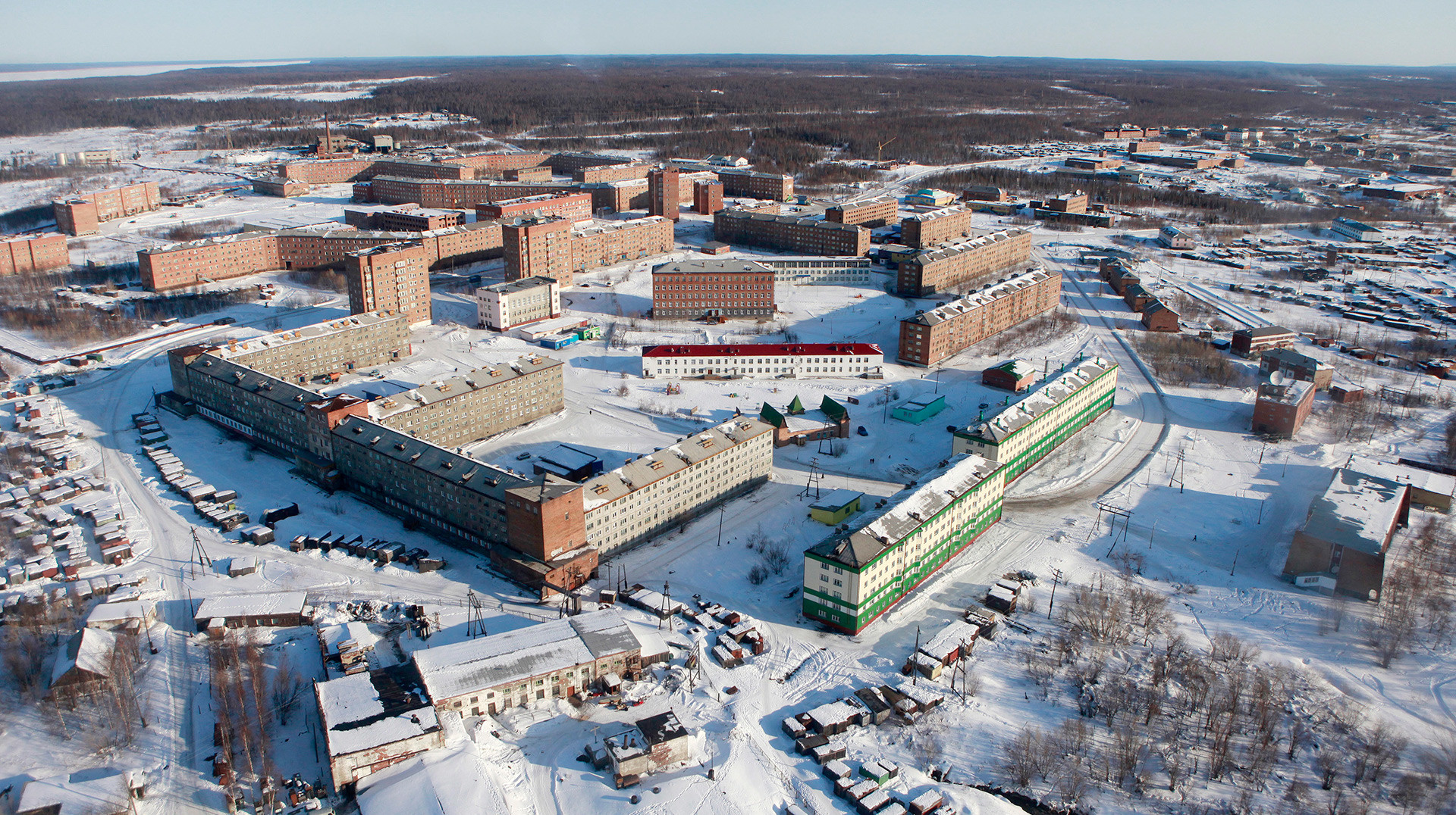 ロシア縦横無尽 池田正弘著 東洋書店 -