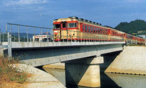 今見ることのできる１００以上の美しい鉄道橋の写真とともに 橋の構造について詳しく解説した『美しき鉄道橋の世界』刊行株式会社インプレスホールディングスのプレスリリース