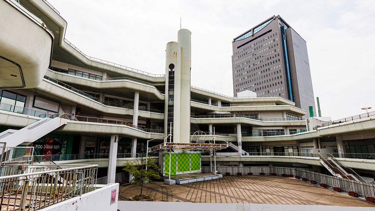 廃墟みたいなSFみたいな部屋。 - 物件ファン