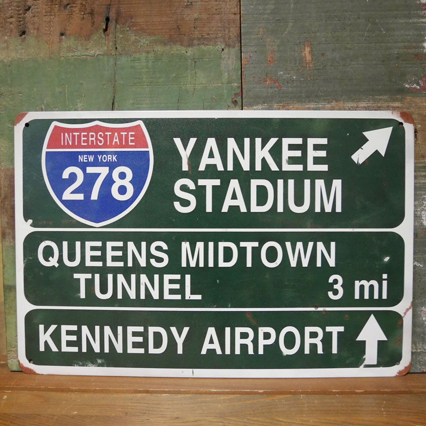 外国の看板の写真素材45266979- PIXTA