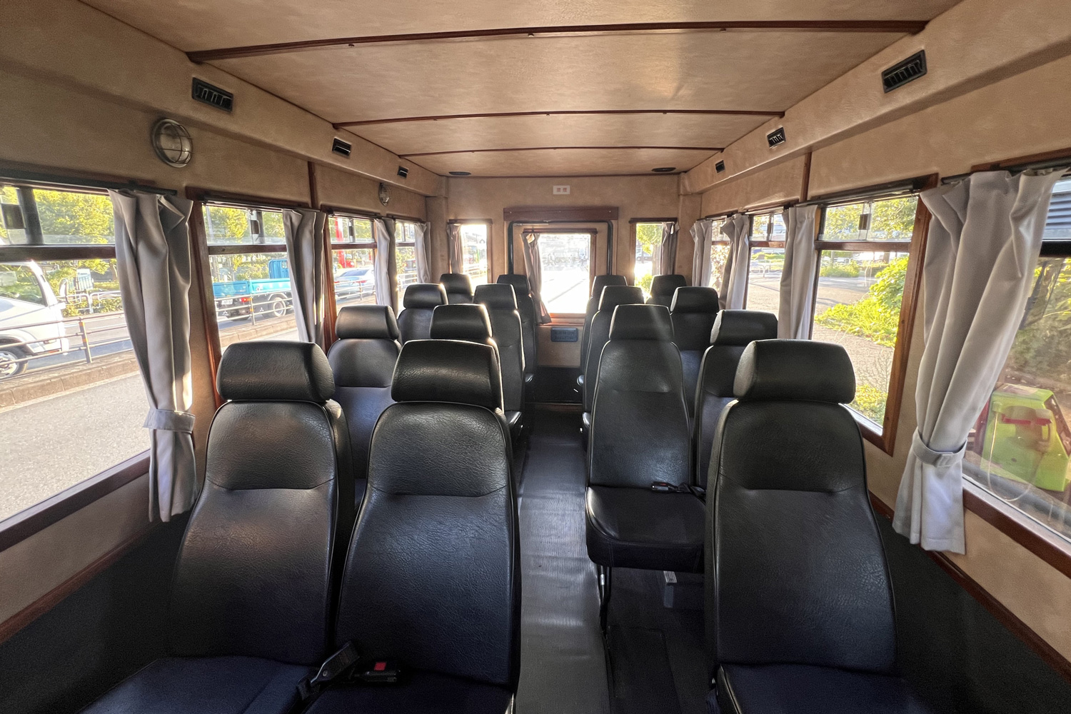 子どもの命守るスクールバス、日本でも全国展開か？ 米国は90年前から導入、徹底した法規制 柳原三佳-