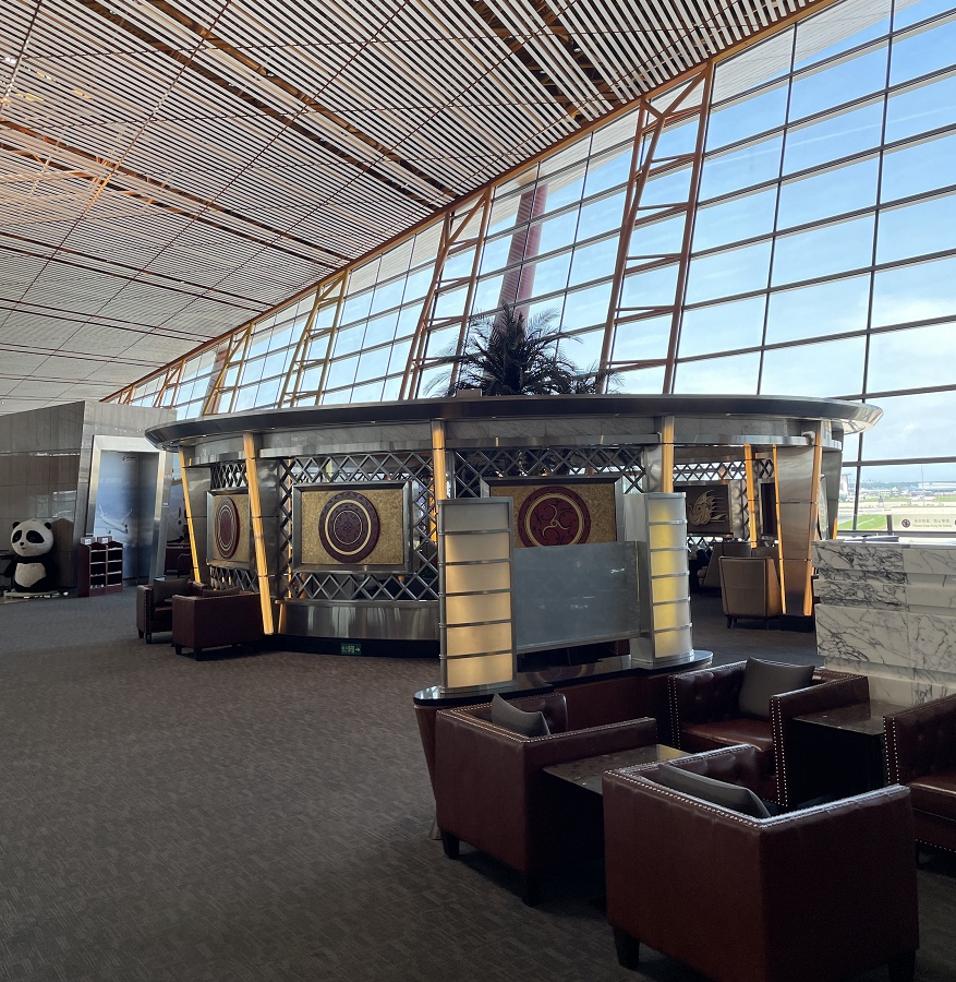 プライオリティパスの使えるラウンジへ。 チャイナエアーのビジネスラウンジでプライオリティパスのサービスは終了していたので、こちらに。プライオリティパス北京首都国际机场北京首都国際空港