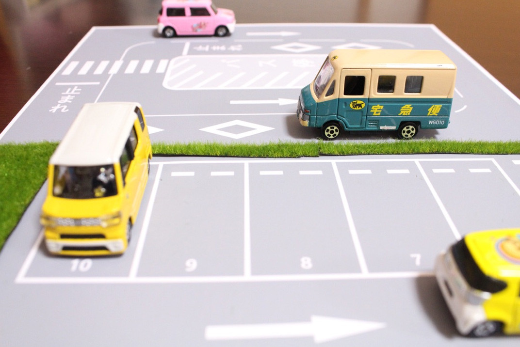 ママ必見！ミニカー収納に役立つプレイテーブルの作り方沖縄県浦添市にある女性専門リラクゼーションエステPono ぽの