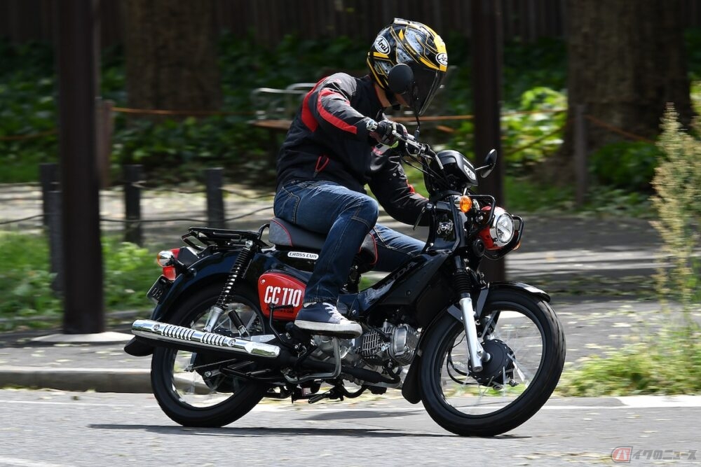 昭和レトロのスタイルが人気。「スーパーカブ110」や「ダックス125」などホンダのおすすめ原付二種バイク5選clicccar.com