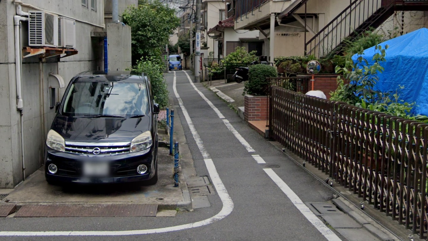 狭い道が好きだ誰かの散歩マガジン サンポ