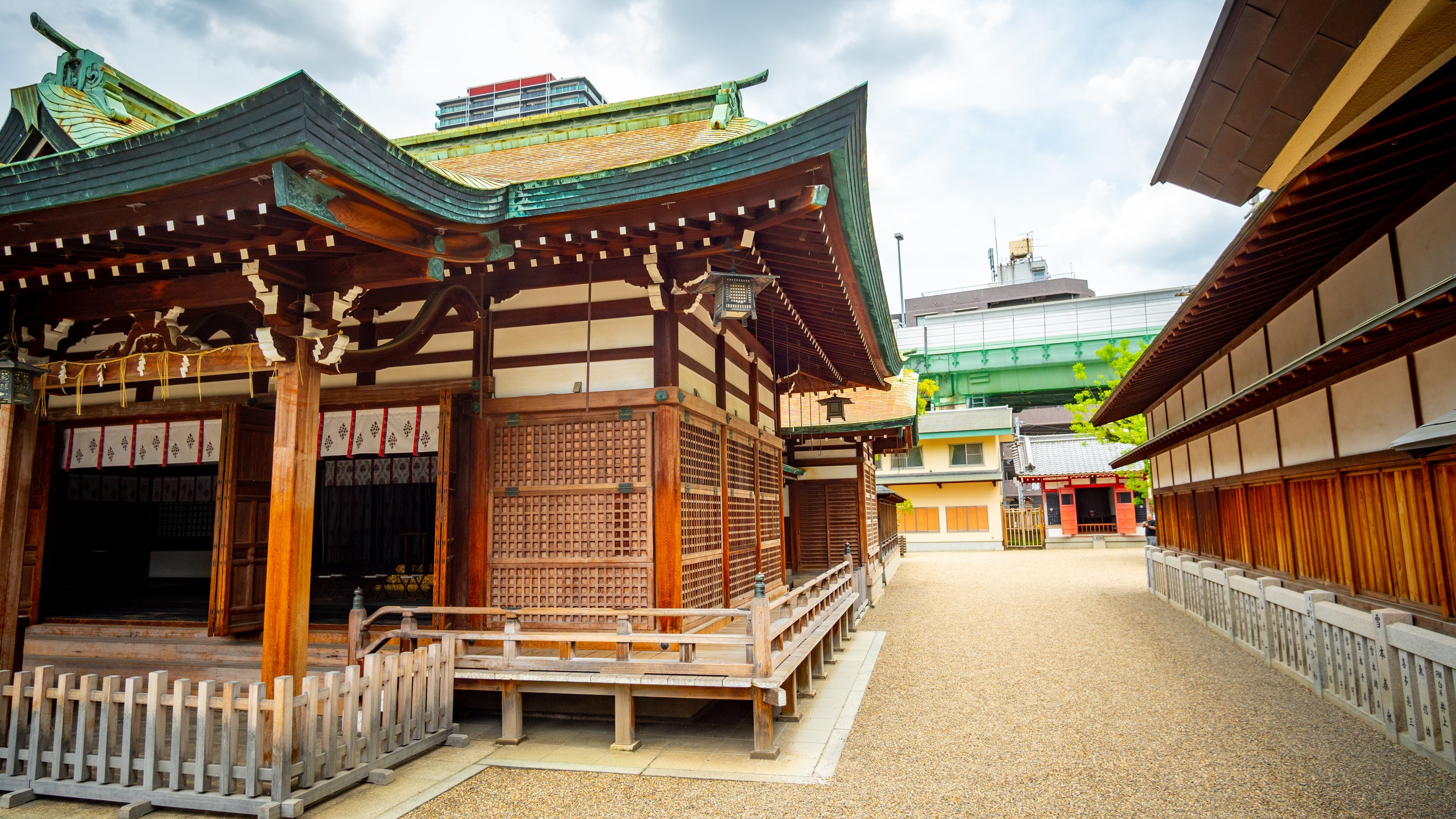今宮戎神社ミナミ- ツアーとアクティビティエクスペディア