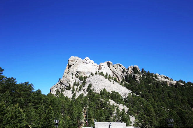 ４泊５日 マウントラッシュモア、イエローストーン旅行記 その１