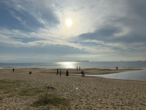 瀬戸内海のウユニ塩湖！フォトジェニックな香川県三豊市「父母ヶ浜」NAVITIME Travel