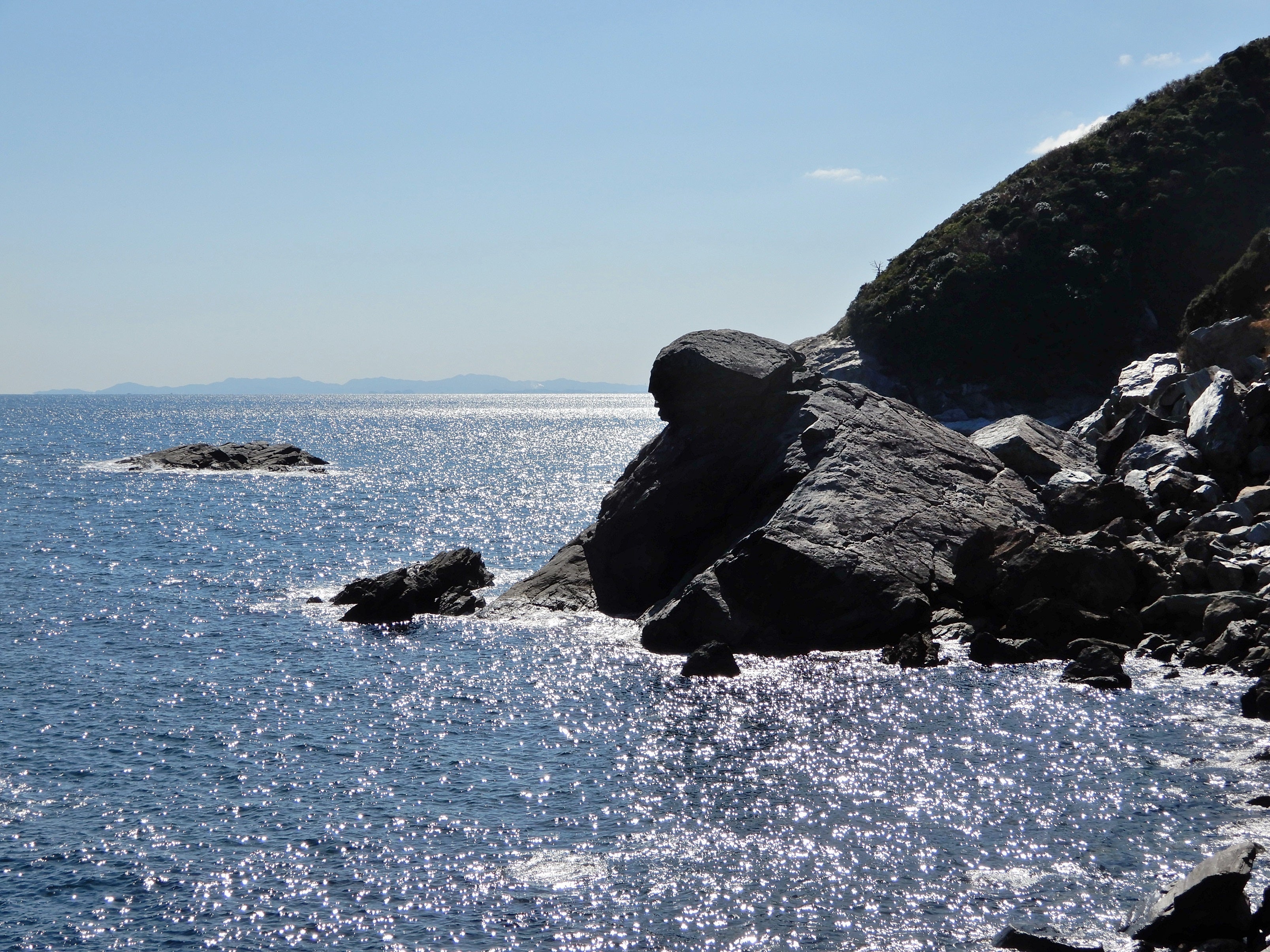 古事記編 「沼島」の秘密に迫る２「上立神岩」「山ノ大神社」-No.11- – まなごんルート