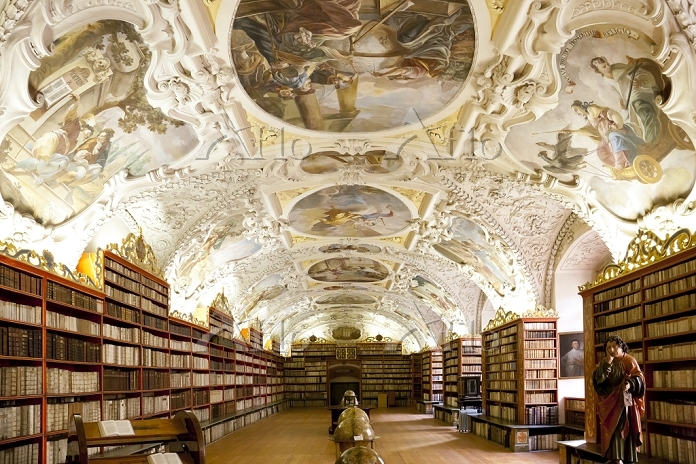 世界一美しい図書館！ストラホフ修道院図書館を巡る～チェコ弾丸旅行～ 城女×ヨーロッパ旅行×Vlog -Czech trip