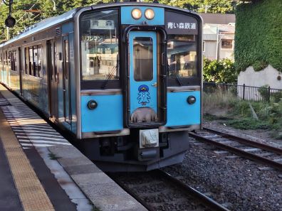 浅虫温泉駅海の見える駅