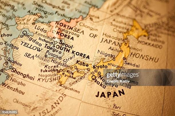 韓国地図ラミネートポスター裏面世界地図朝鮮半島特産品両面