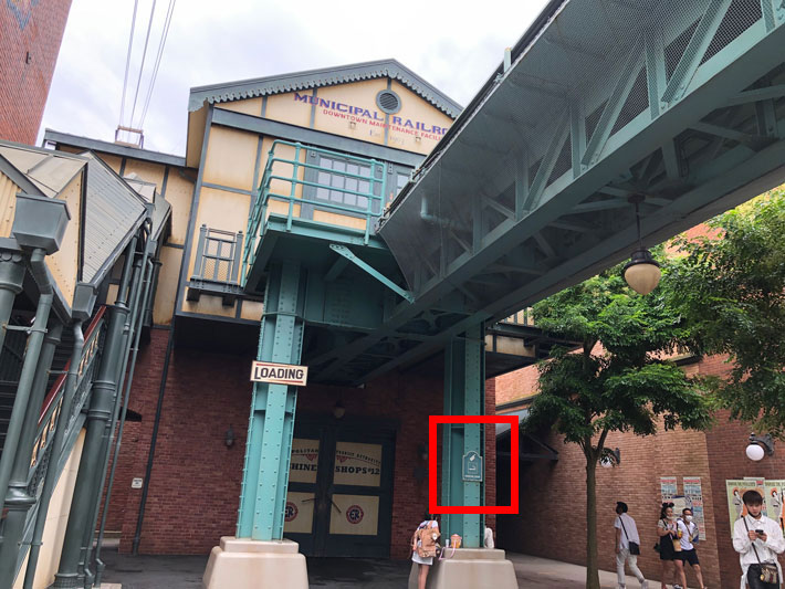 保存版 ディズニーランドとシーの喫煙所マップ！ディズニーグッズ買取の達人