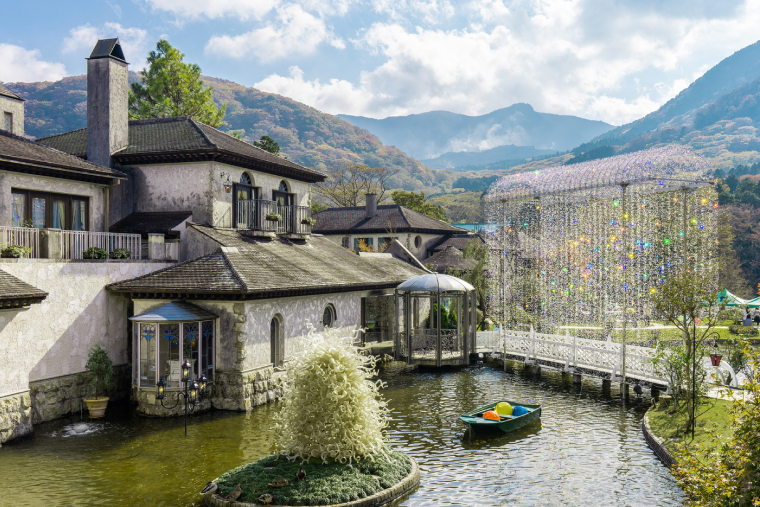 神奈川観光 川崎マリエンの無料展望台で360°のパノラマビューを楽しむ 東扇島- ダークサイドにようこそ