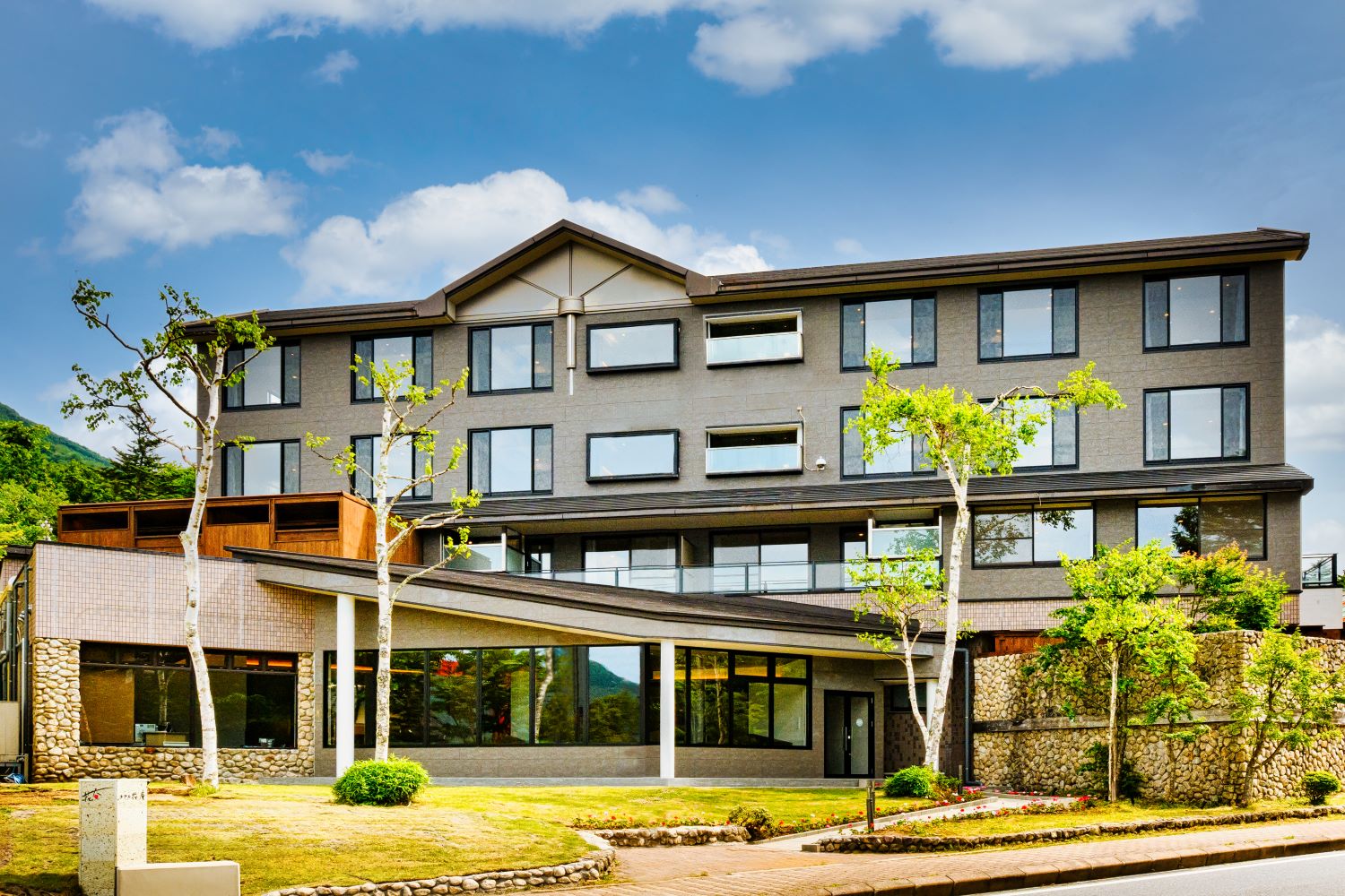 湖畔の宿 藤屋旅館