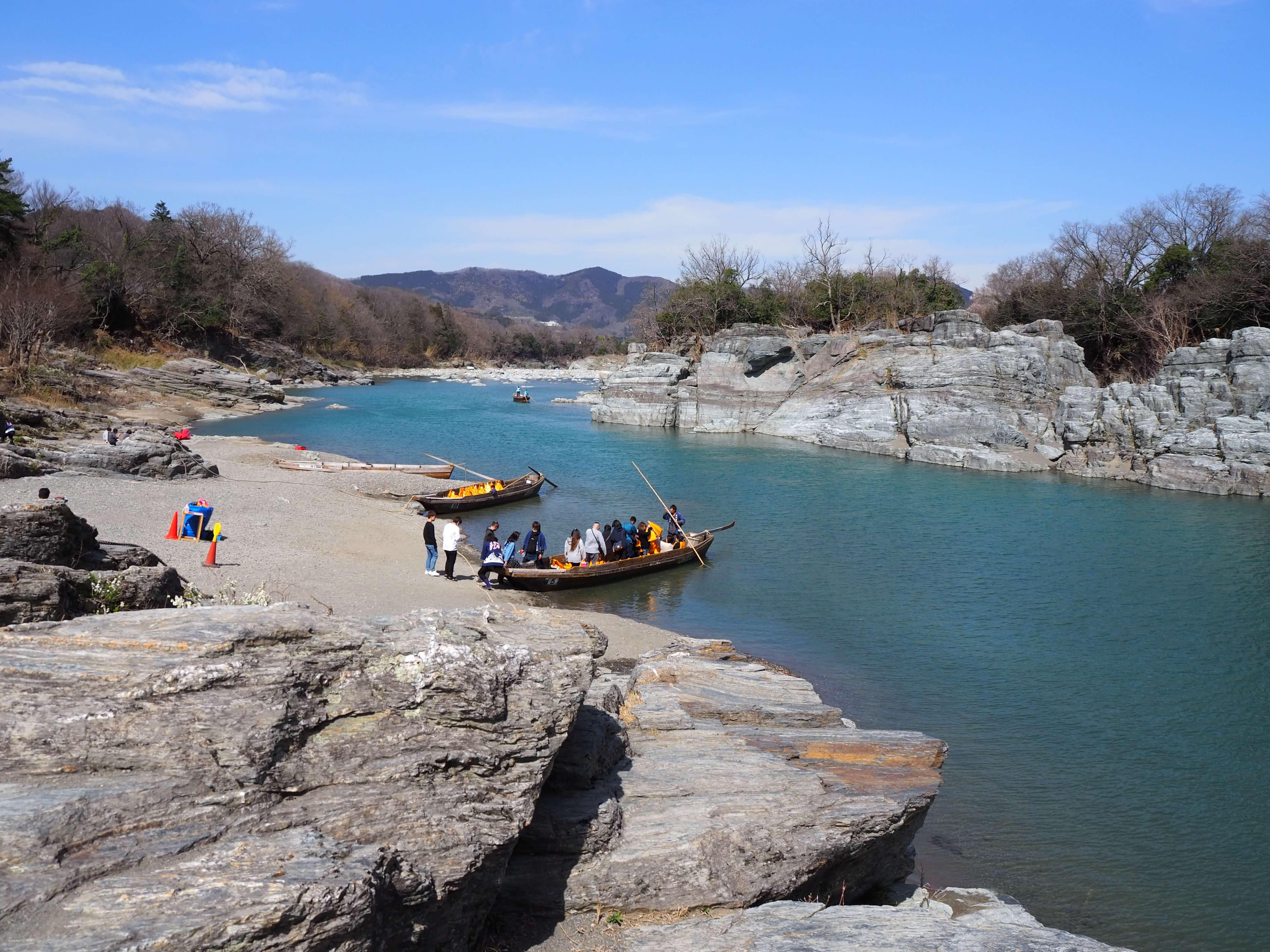 長瀞の人気観光スポット18選！ 岩畳にライン下り、グルメスポットまで紹介たびこふれ