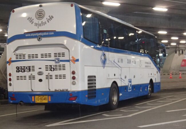 バンコクまたは海外からパタヤへの行き方すべてディープ・アジア・トリップ