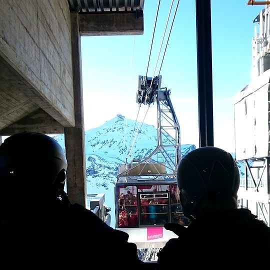 スイス 「女王陛下の007」 ロケ地巡り -